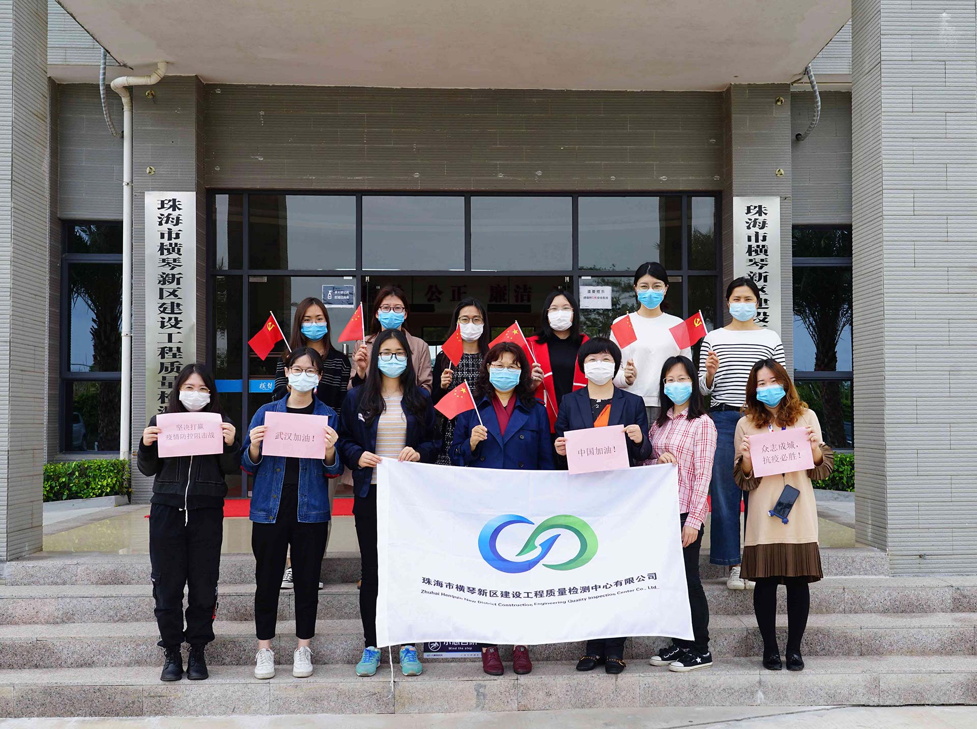 38��Ů���˶�