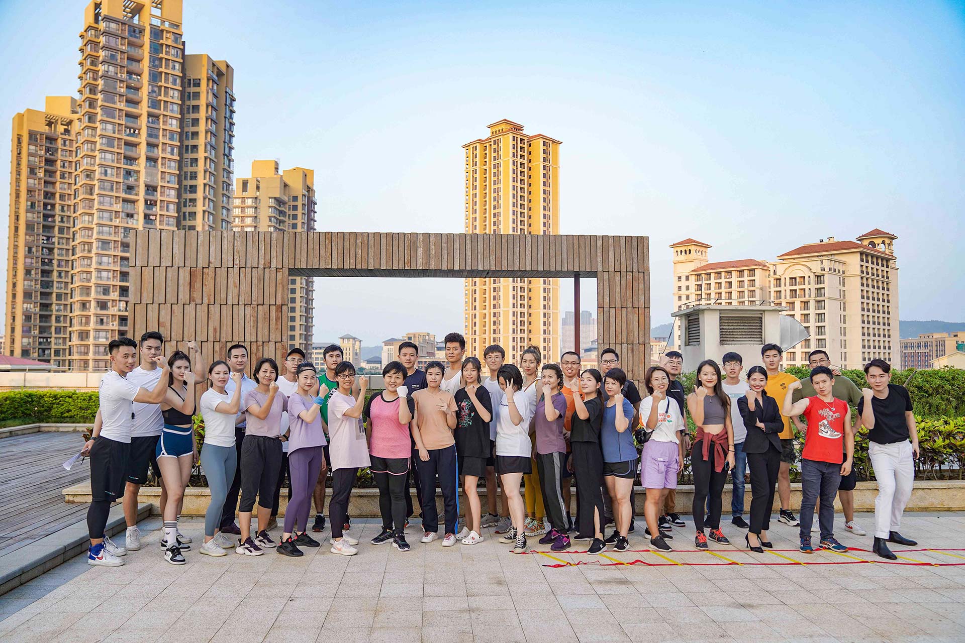 �˲Ź�Ԣ�����Ž��˶�